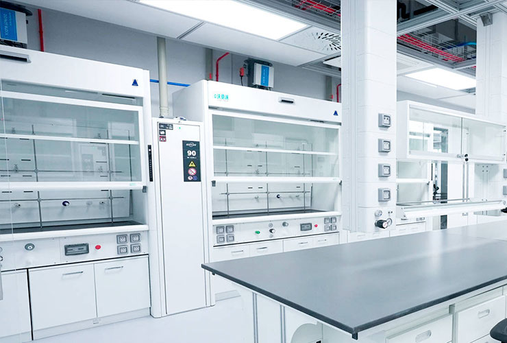 Integrated VAV environment safety control system for modern laboratory settings