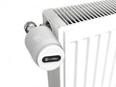 Wireless Connected and Intelligent Thermostat